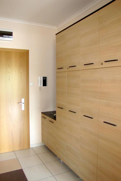 Dunalux Apartman Győr Rom bilde